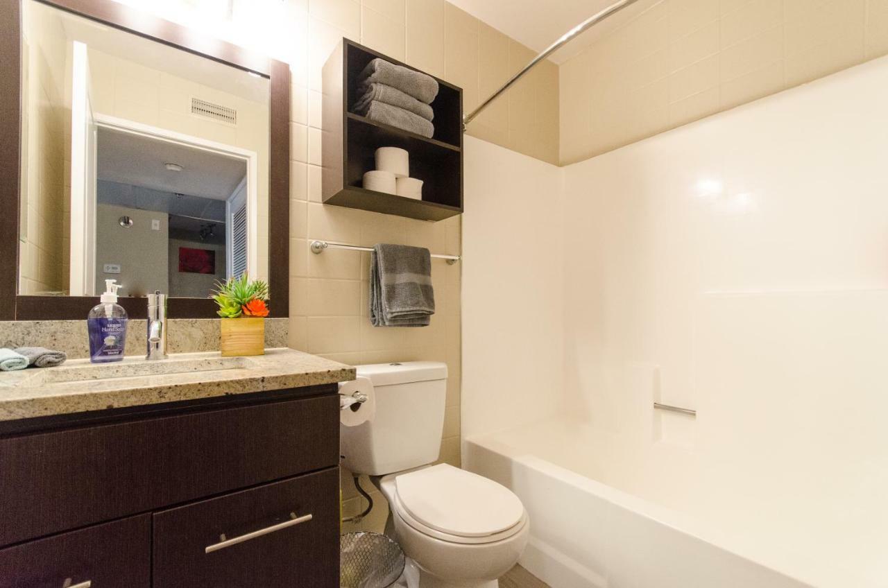 Hollywood Apartment With Balcony ลอสแอนเจลิส ภายนอก รูปภาพ